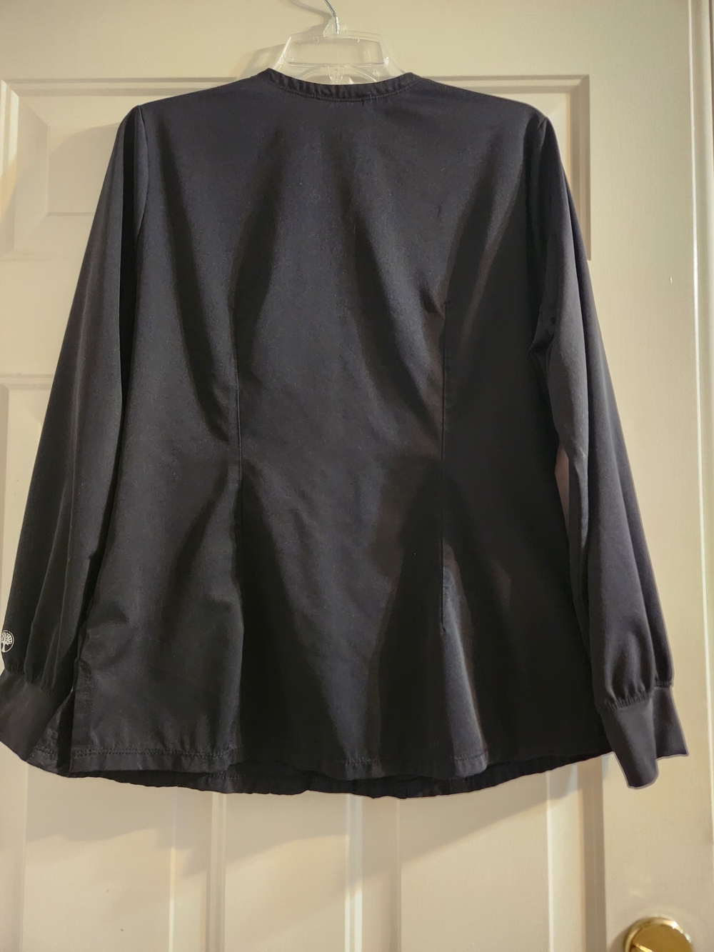 Healing Hands Works- Scrub Jacket w/ Button Snaps. Black Medium - Picture 6 of 9